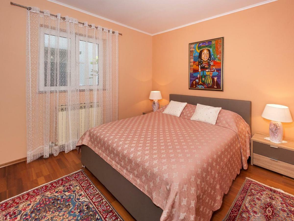 Apartment Radic *